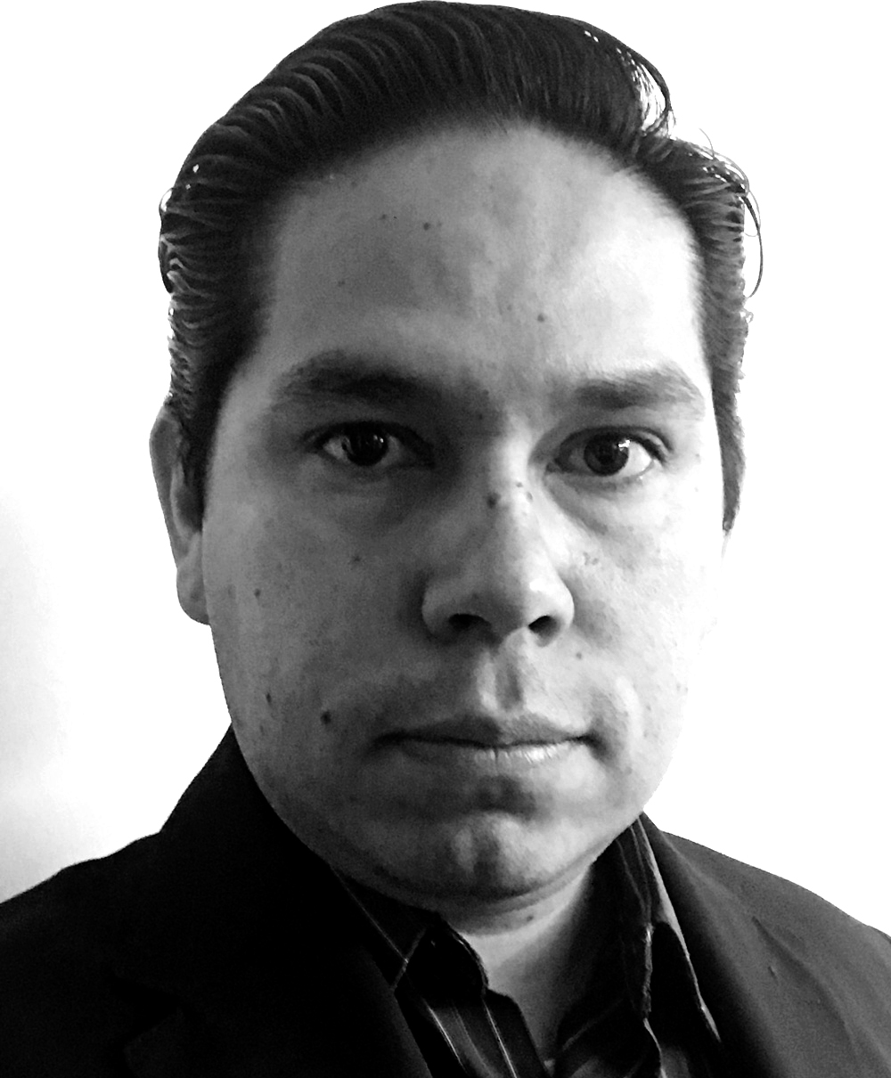 Headshot of M. Gaston Salinas Carpio